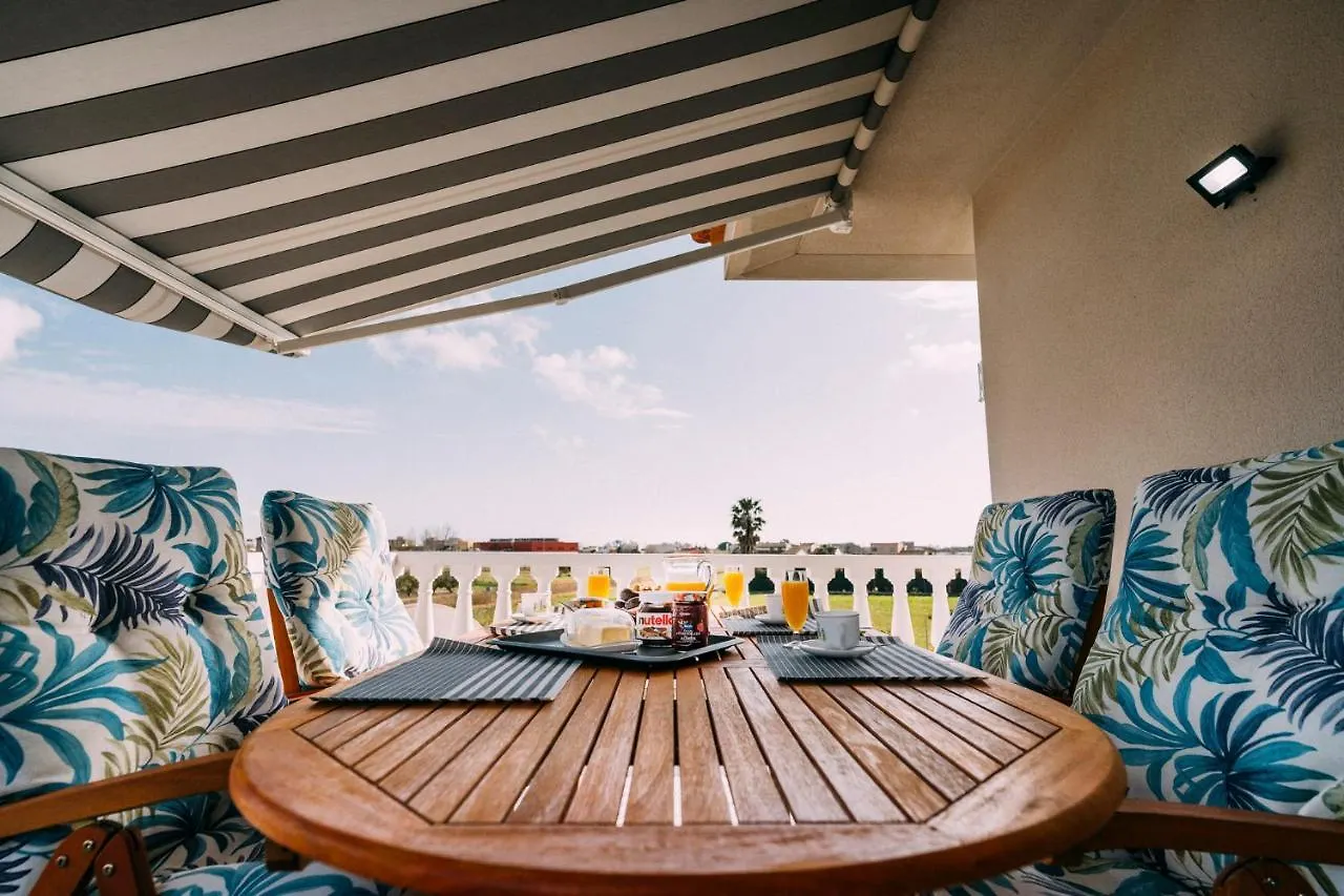Can Ceguet Deltebre Apartment